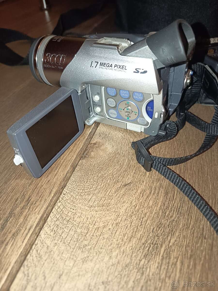 Videokamera Panasonic - 3