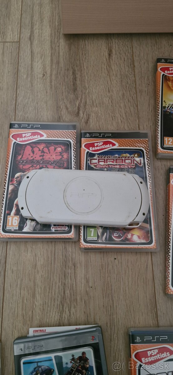 Ps5 ovladač psp hry k nemu - 3