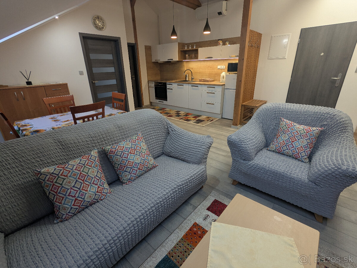 Štýlový, novorekonštruovaný 2-izbový blízko Centra - 3