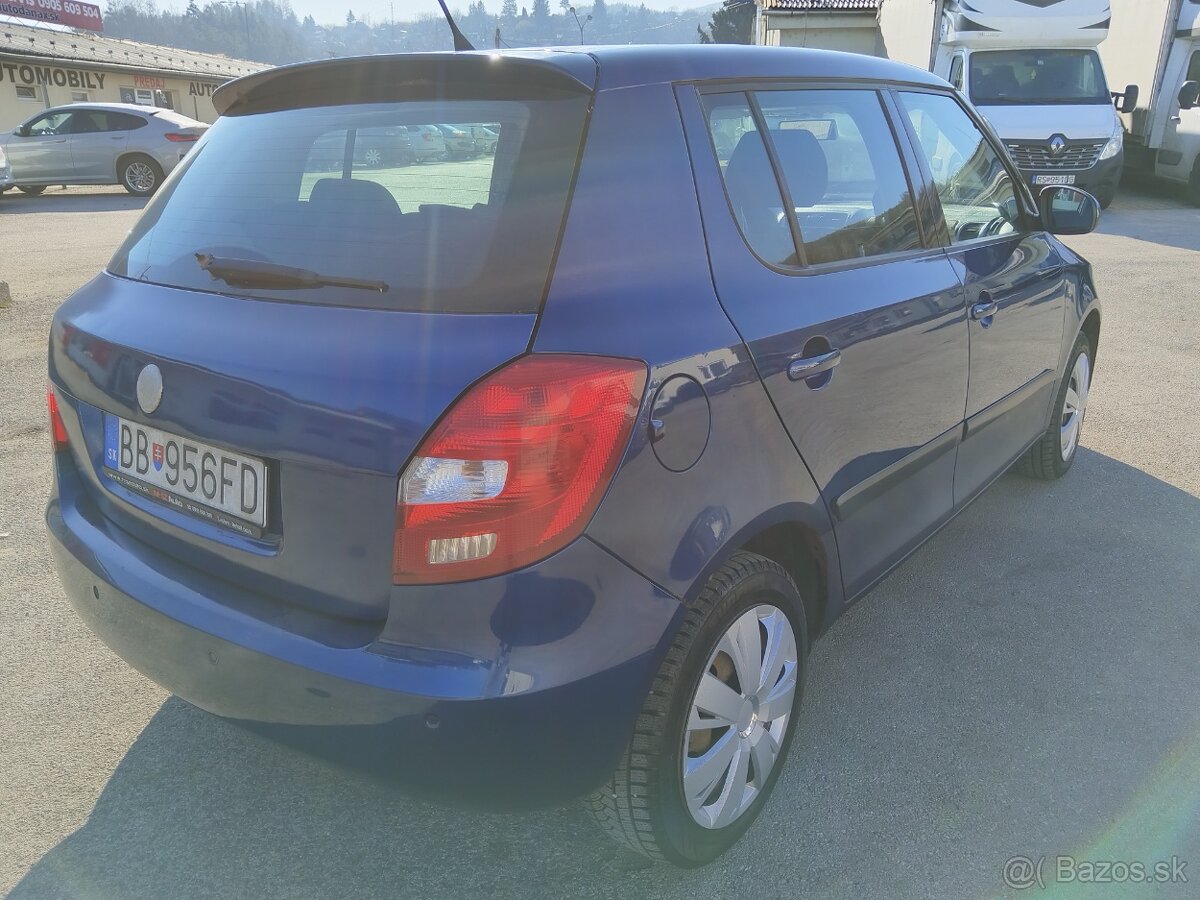 Predam skoda fabia 1.6 - 3