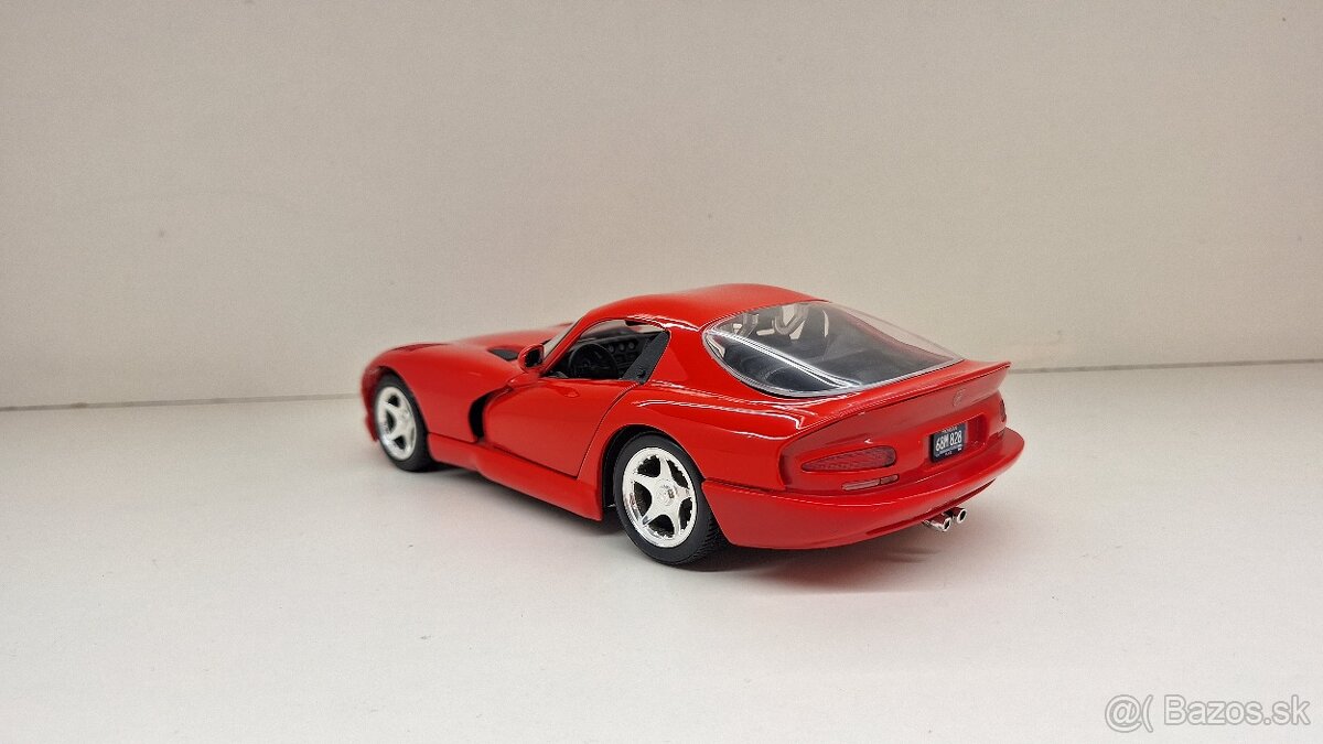 1:18 DODGE VIPER GTS / GT2 - 3