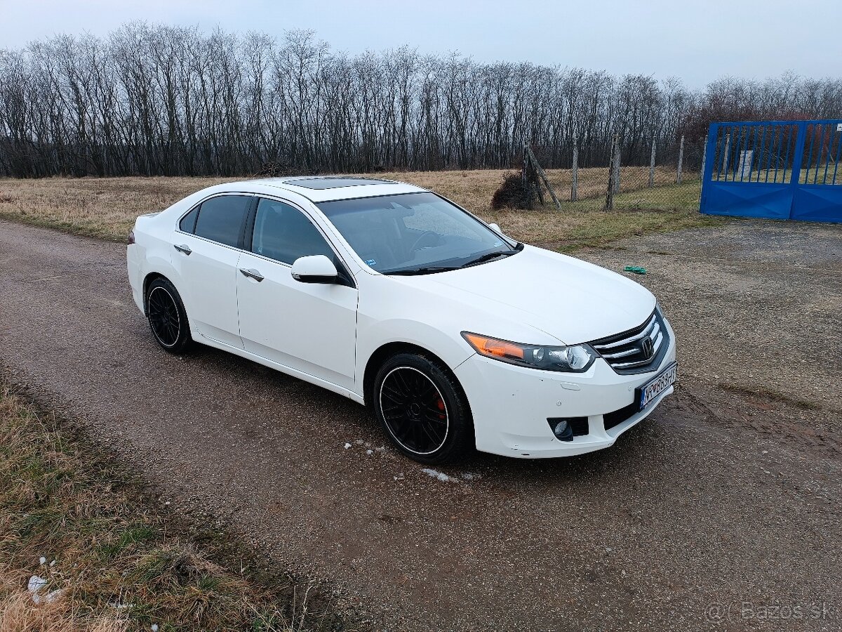 HONDA ACCORD 2.2 DIESEL PLNÁ VÝBAVA - 3