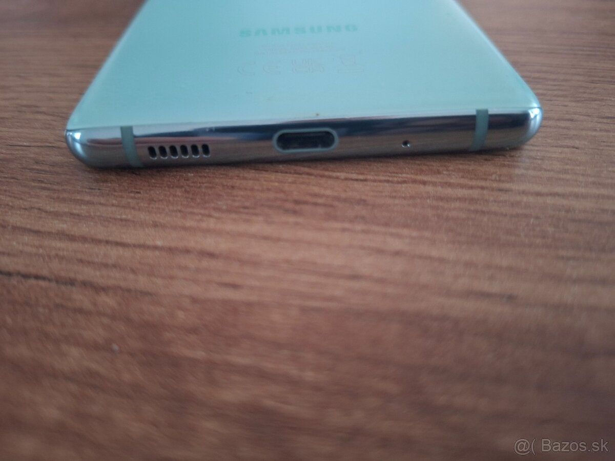 Samsung galaxy s20 fe - 3