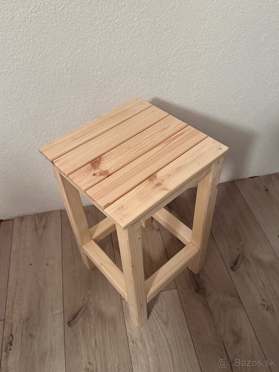 Drevený stolčeky - 3