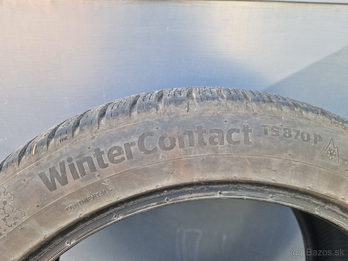 245/45 R18 - 3