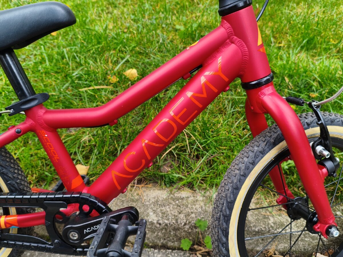 Academy Grade 2 14" red ultralight - 3