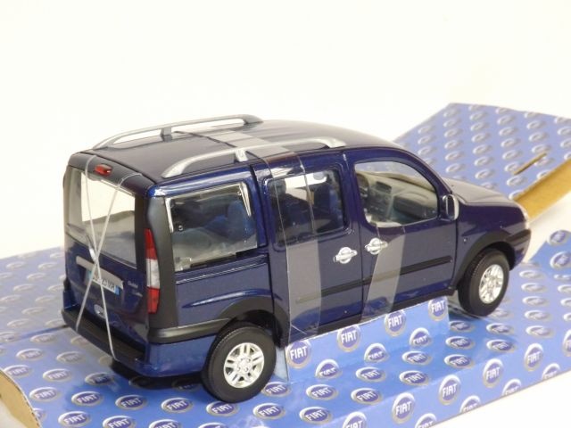 FIAT Doblo Malibu 1:24 Norev - 3