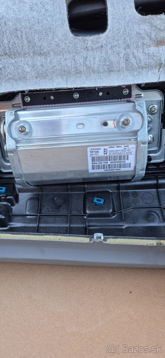 Palubná doska BMW e90/91 - 3