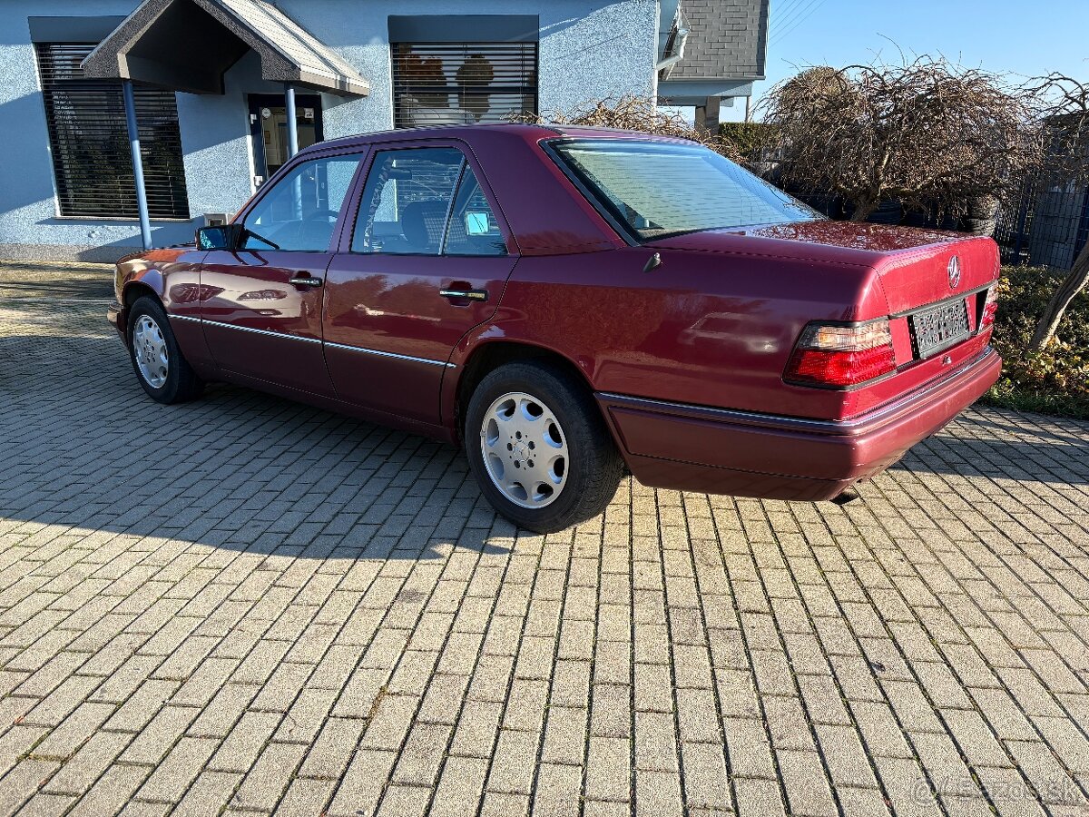 Mercedes w124 e230 - 3