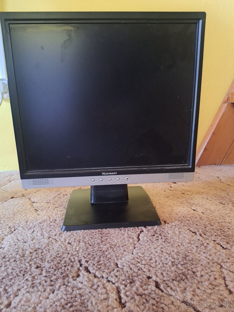 Predám funkčné staré monitory - 3