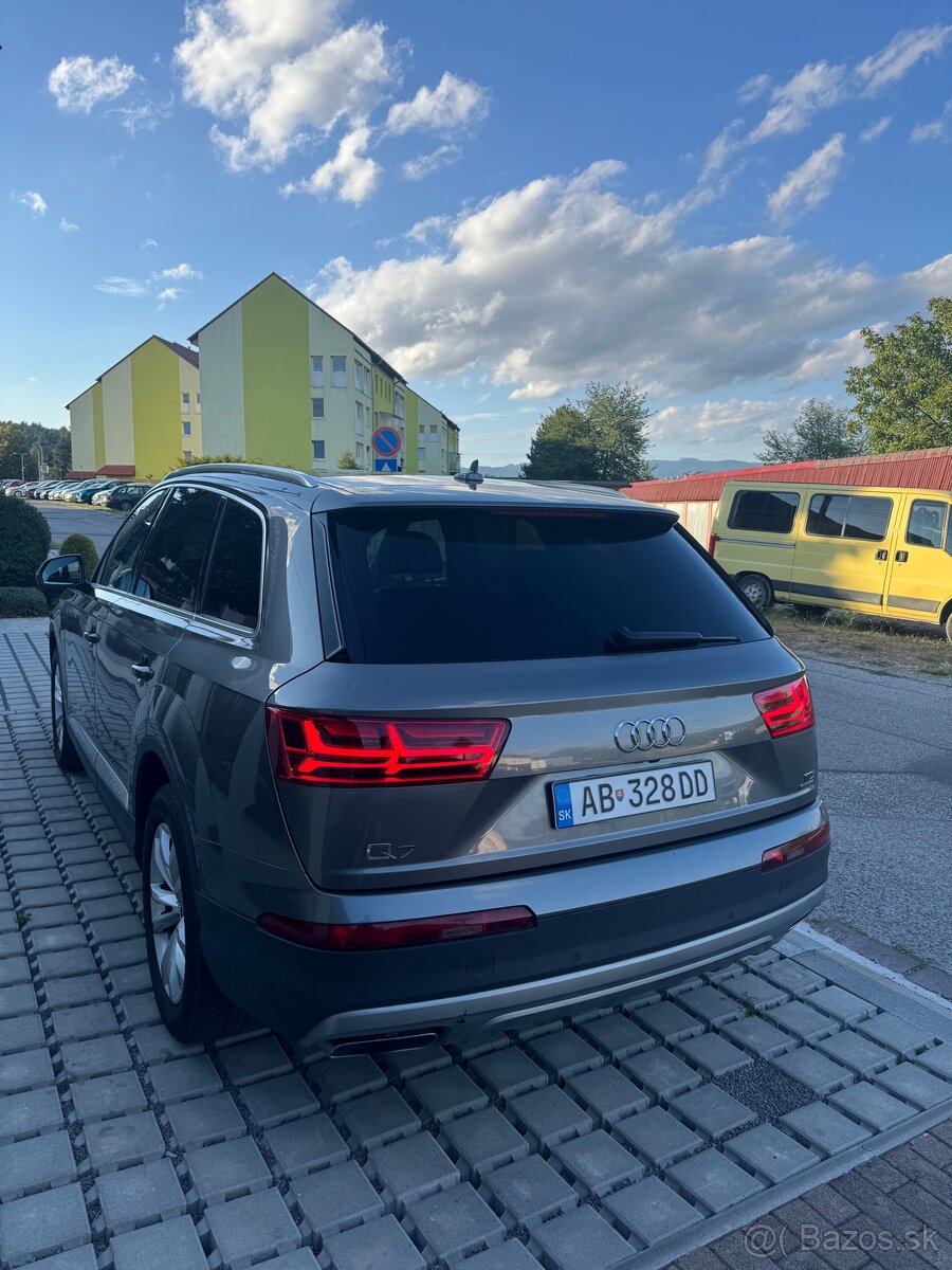 Audi q7 2015 - 3