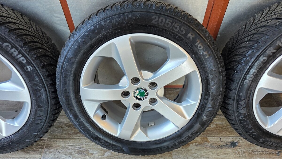 Predám zimnú sadu 5x112 /205/55 r16 Semperit - 3