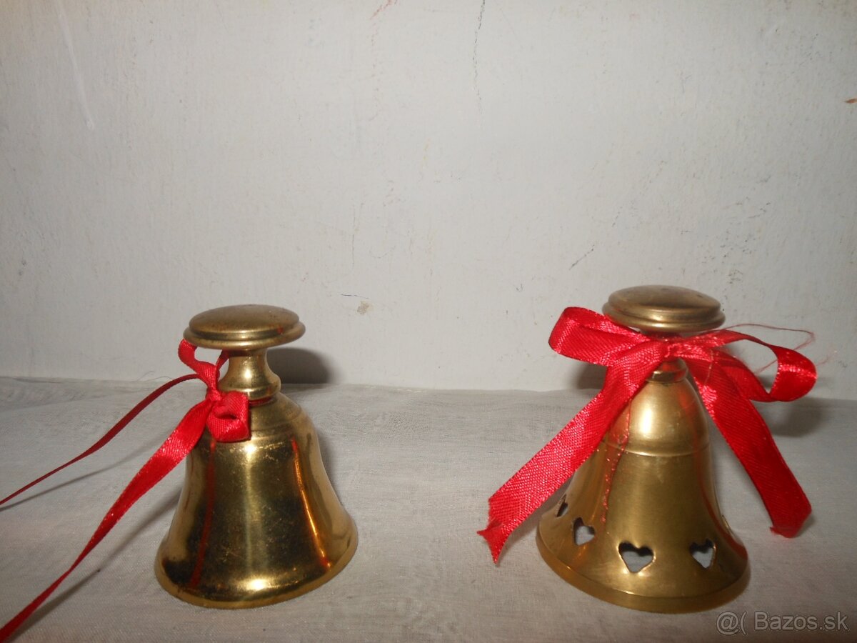 Vesselé mosadzné zvonce - 3