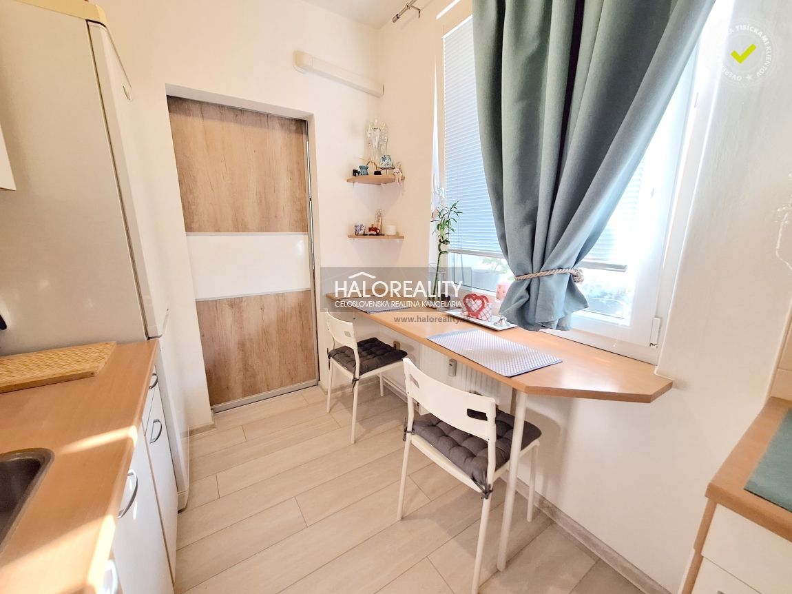 HALO reality - Predaj, jednoizbový byt Bratislava Dúbravka, - 3