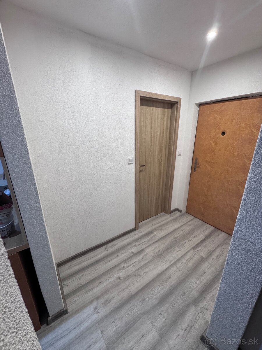 Prenajmem 2i. byt - 3