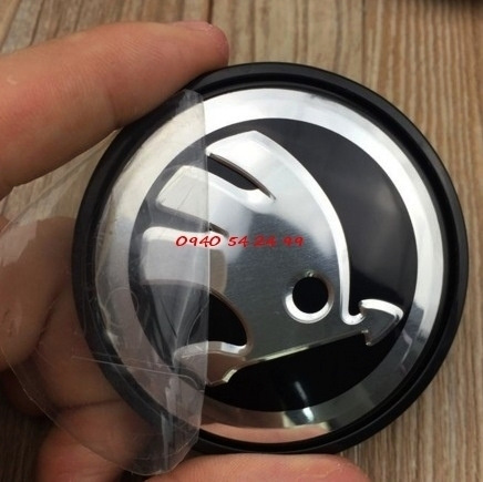 Stredové krytky - pukličky - 3