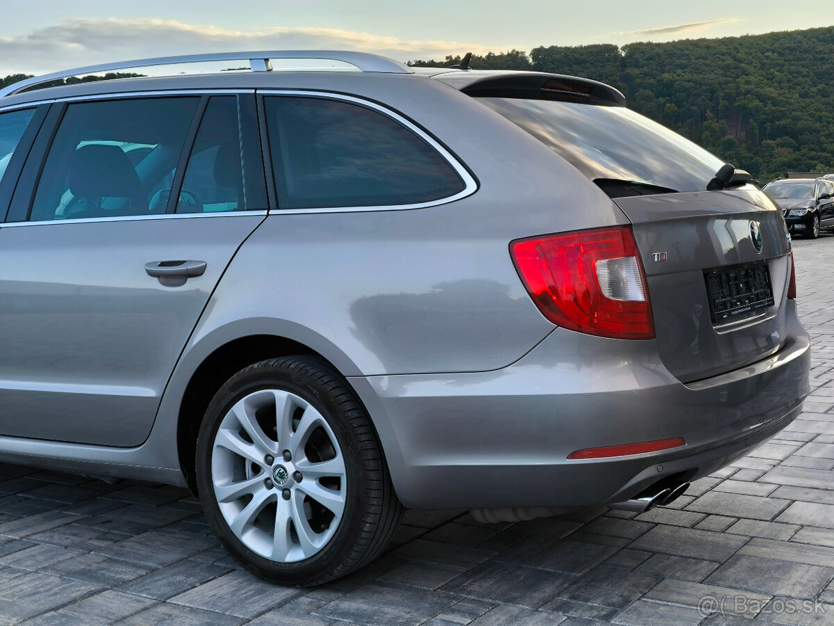 Škoda Superb Combi 2.0TDI 125KW 11/2010 - 3