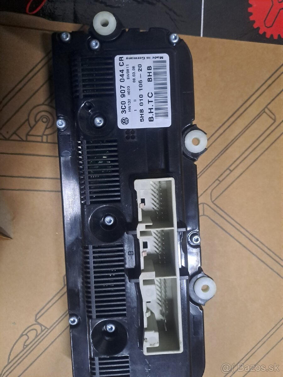 Diely interiéru Vw Passat b6 - 3