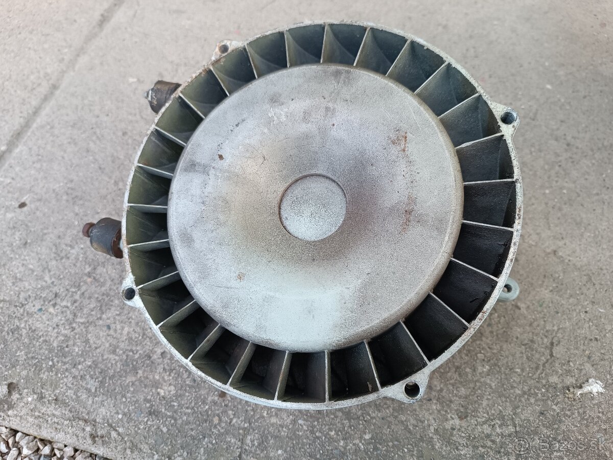 Diely na motor Slavia - 3