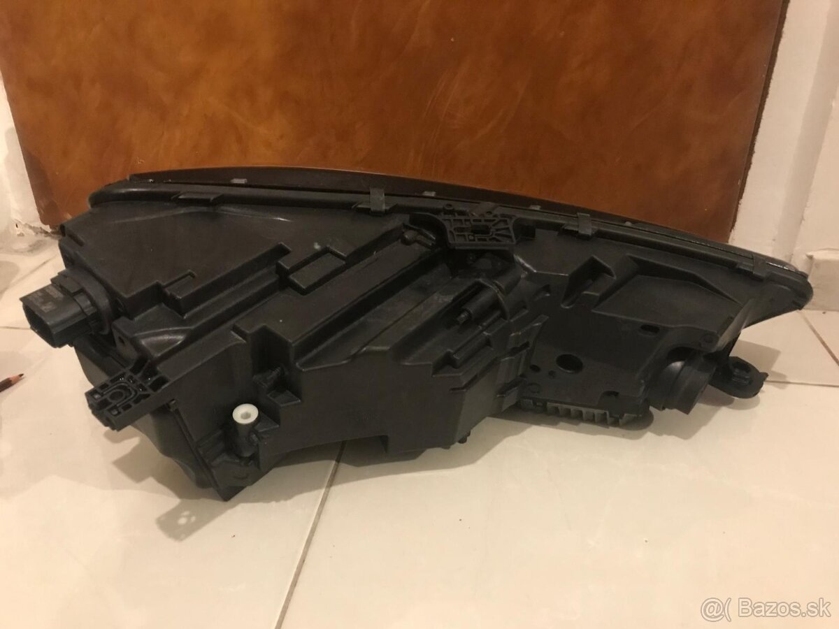 Full LED svetlo lave Audi B9 8W0941033D - 3