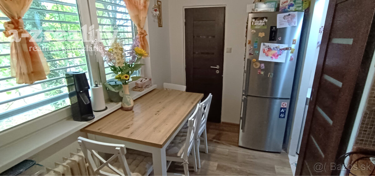 Na predaj zrekonštruovaný 3 izbový byt v Nových Zámkoch - 3