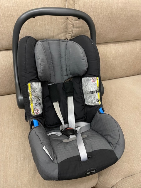 Predám vajíčko Britax Romer Baby-safe plus isofix+základňa - 3