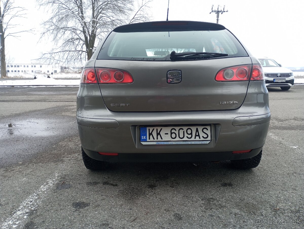 Seat Ibiza 1.2 benzín - 3