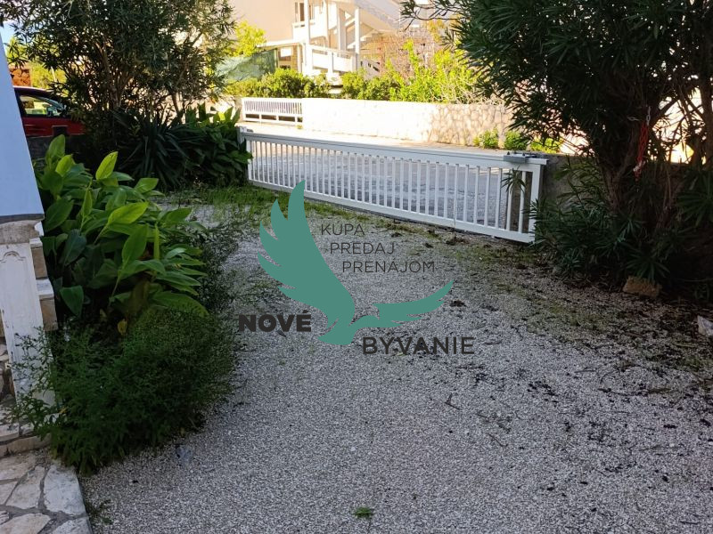 Chorvátsko - Na predaj dom 2x apartmán výhodná investícia - 3