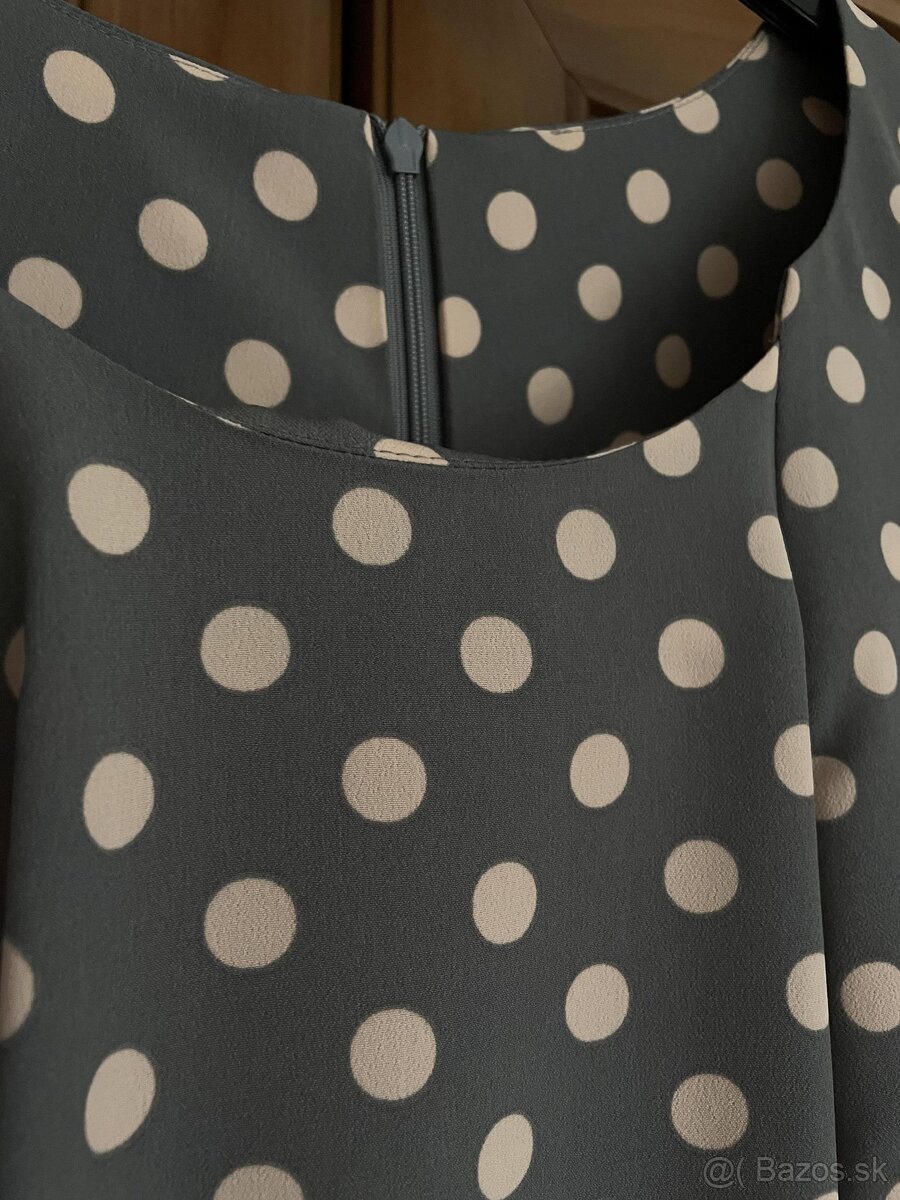 Predám slávnostný kostým - 3