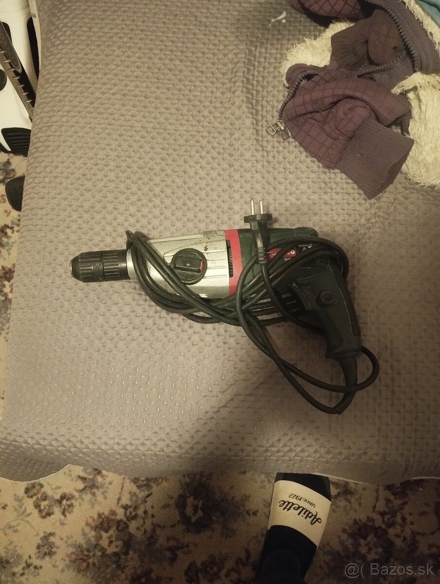 Príklepova vŕtačka Metabo - 3