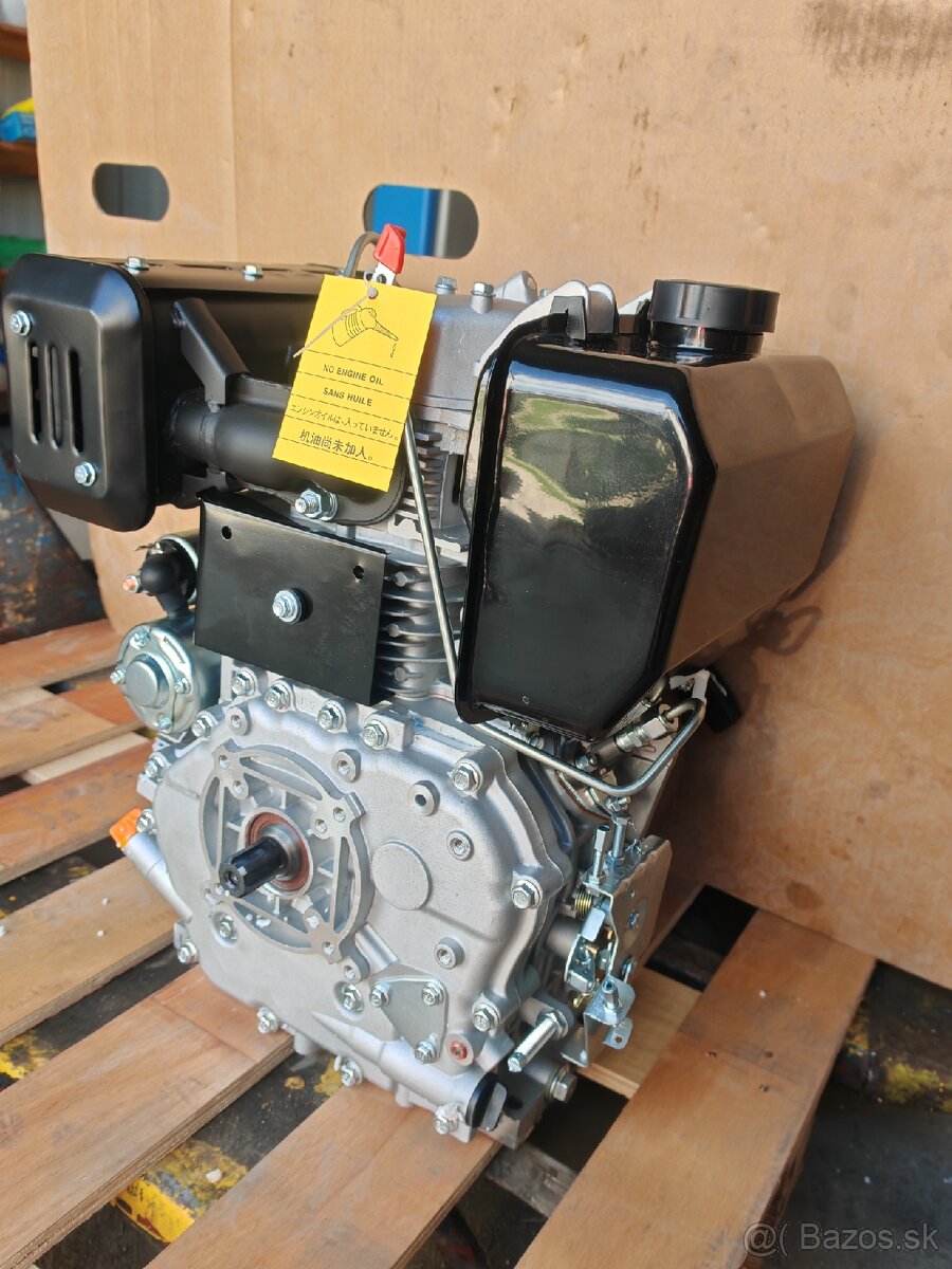 Naftový motor 195FE 13Hp - 3