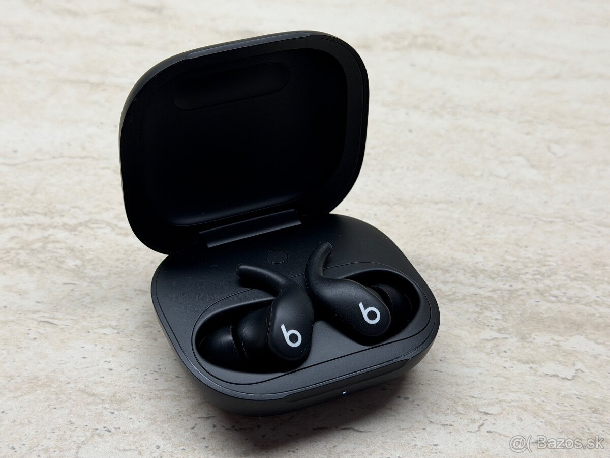 Beats Powerbeats Fit - 3