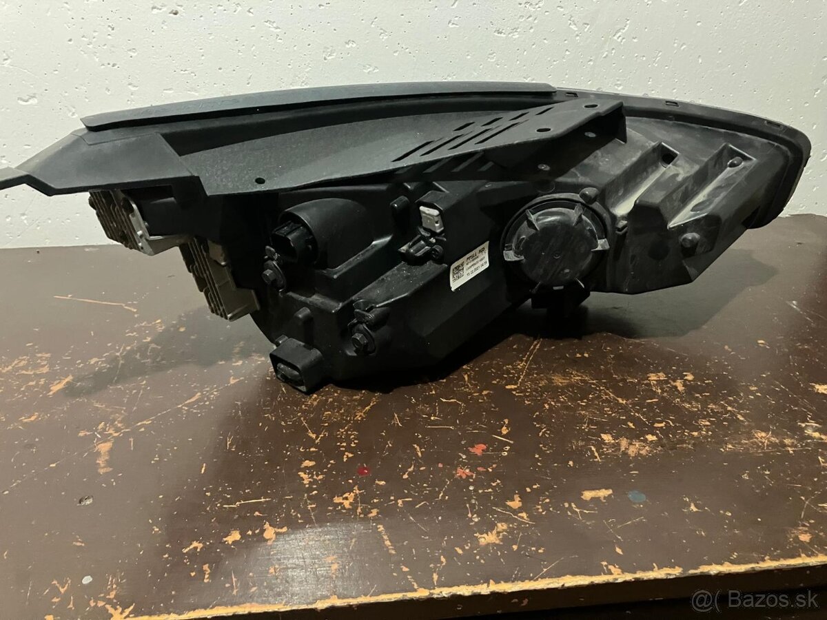 predný svetlomet na Hyundai i 30 - 3