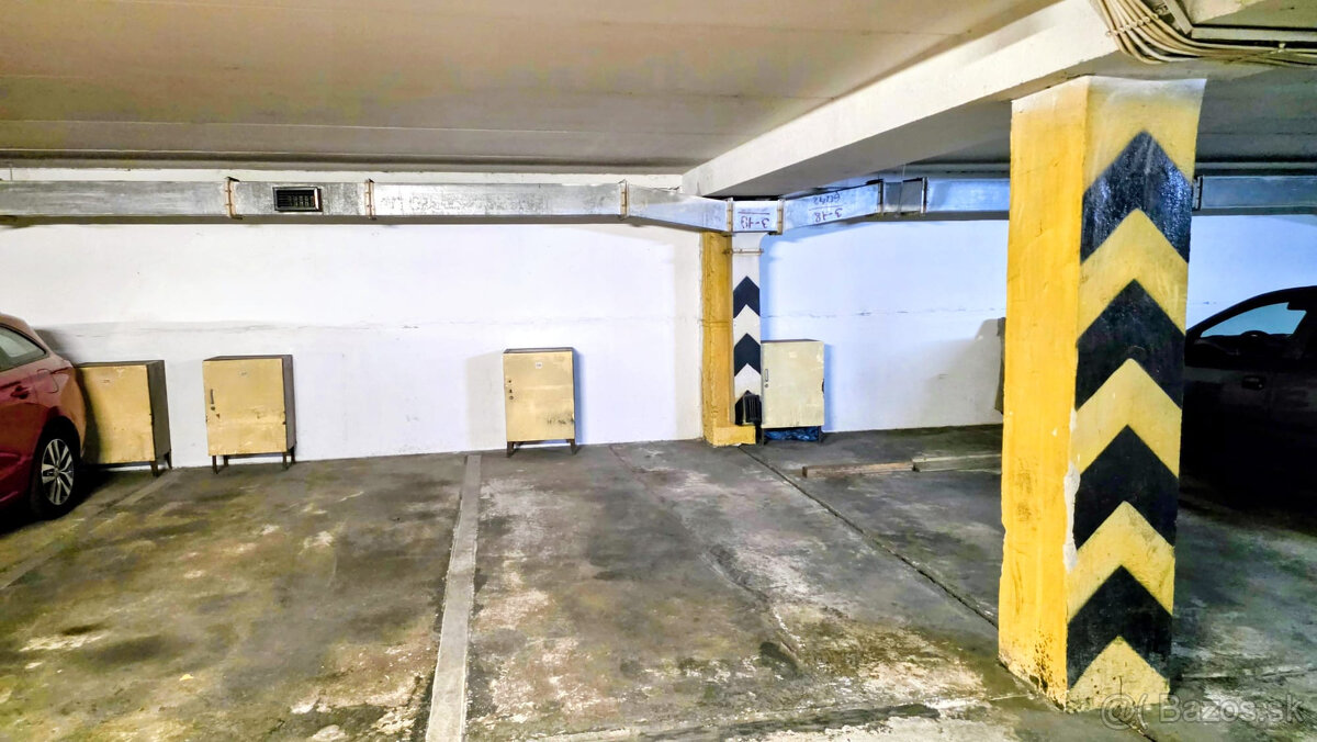 Parkovacie miesto v garážovom dome Stodolova v Ružinove - 3