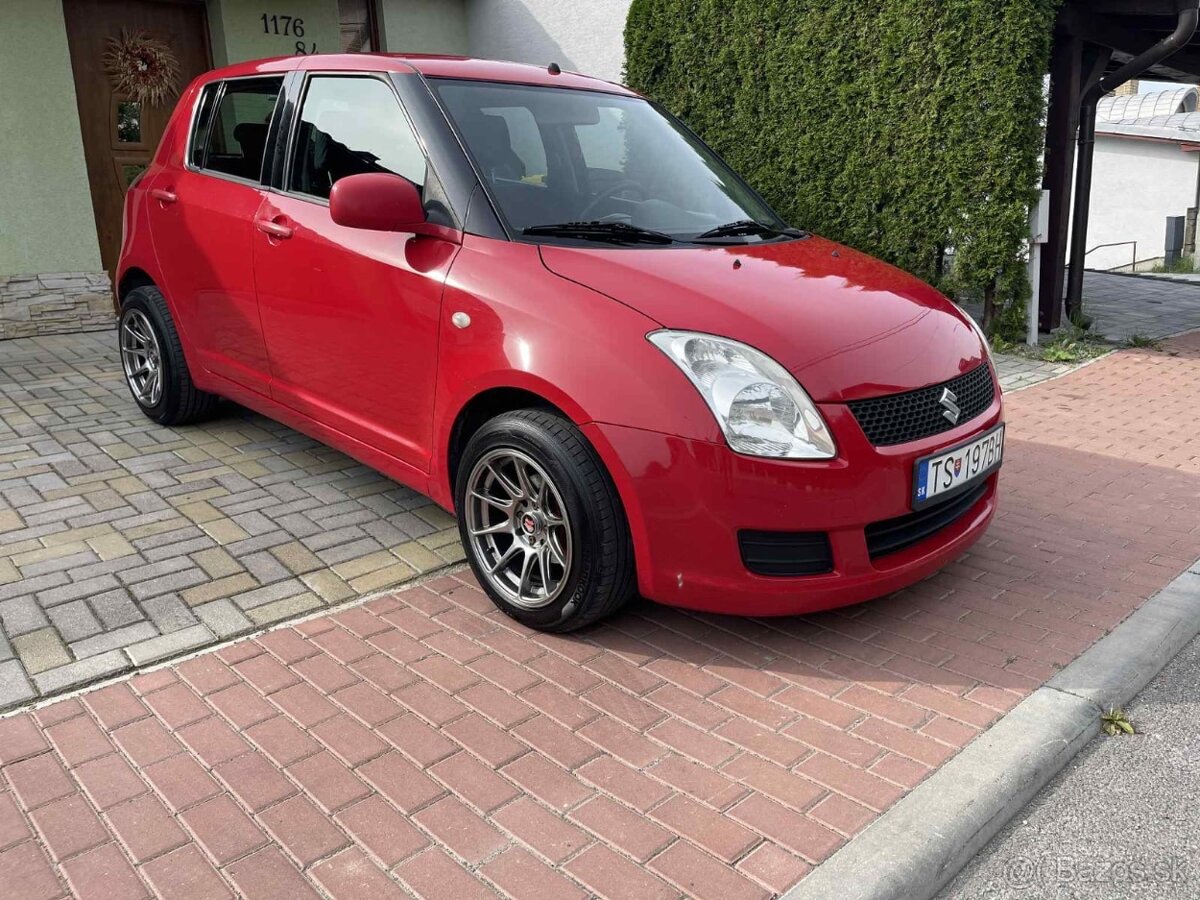 Suzuki Swift - 3