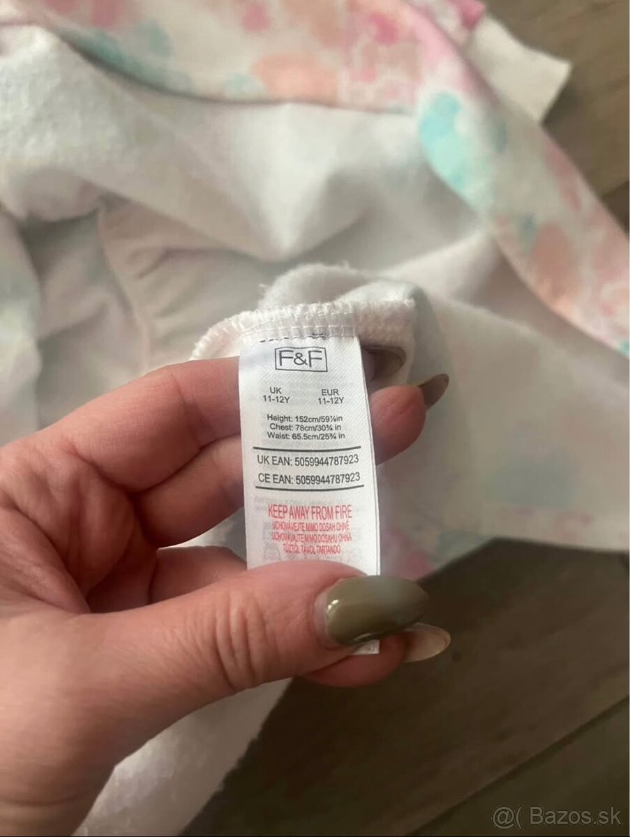 Mikinove saty F&F - 3