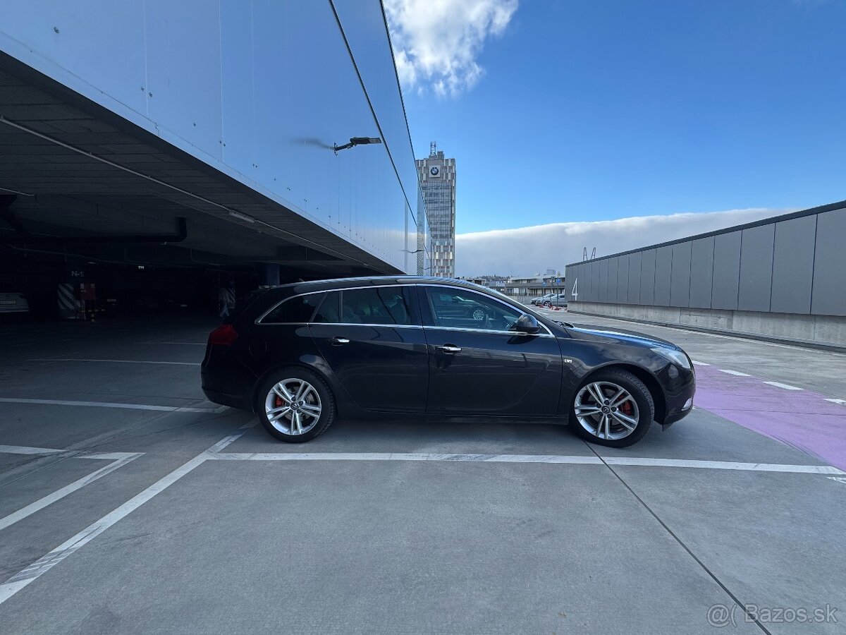 Opel Insignia 2012 Sport Tour 160k - 3