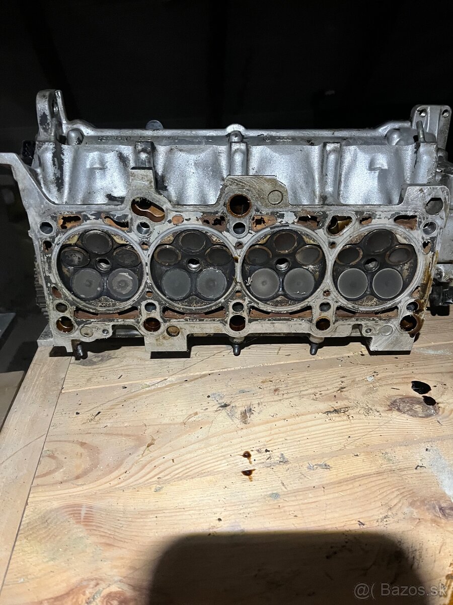 Predám hlavu valcov 1.8t 20V - 3