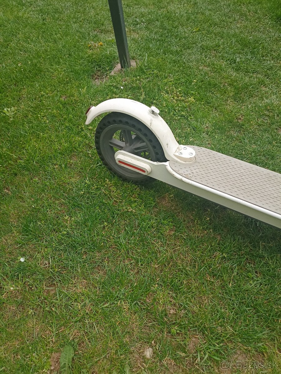 Xiaomi Mi Electric Scooter 2 - Stále aktuálne - 3