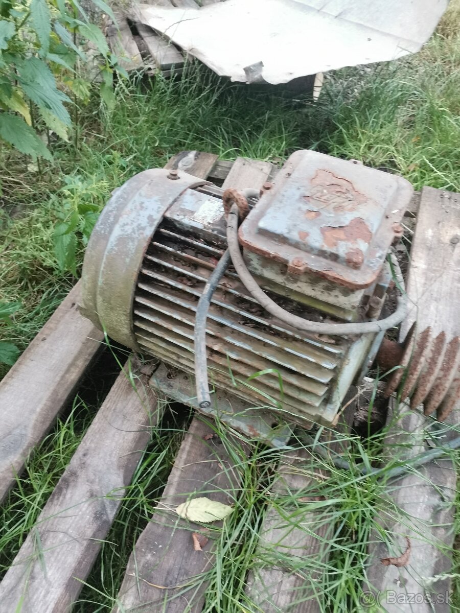 Elektromotor 11kw 1440 ot. 400V - 3