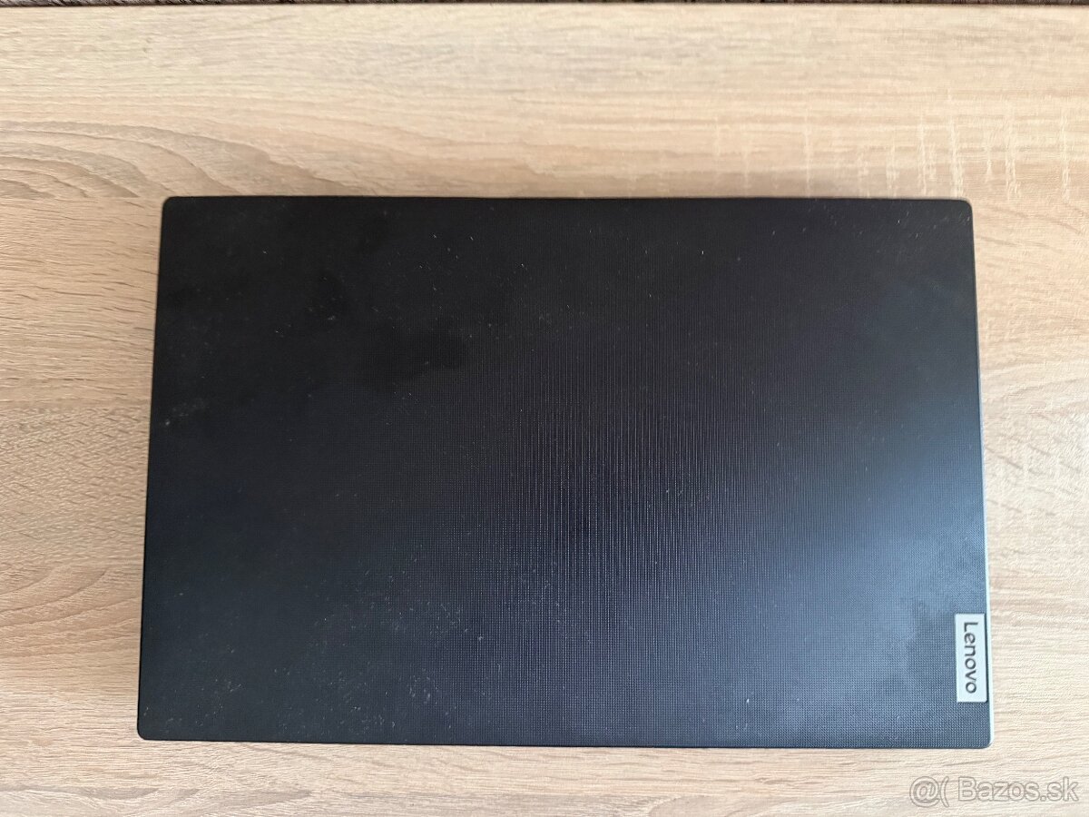 Lenovo V15 G5 - 3