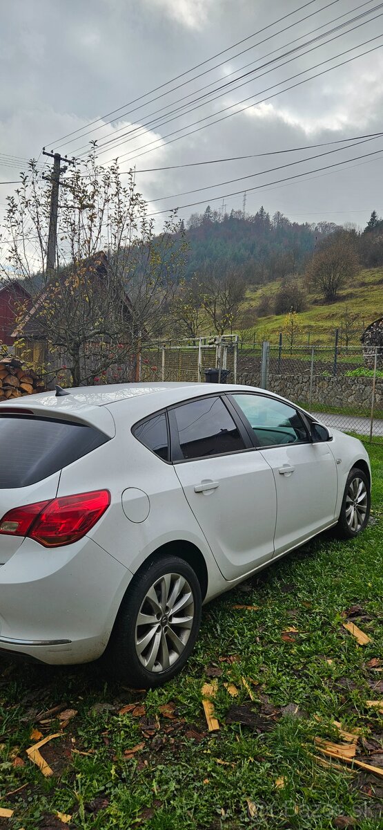 Opel astra 1,4 - 3