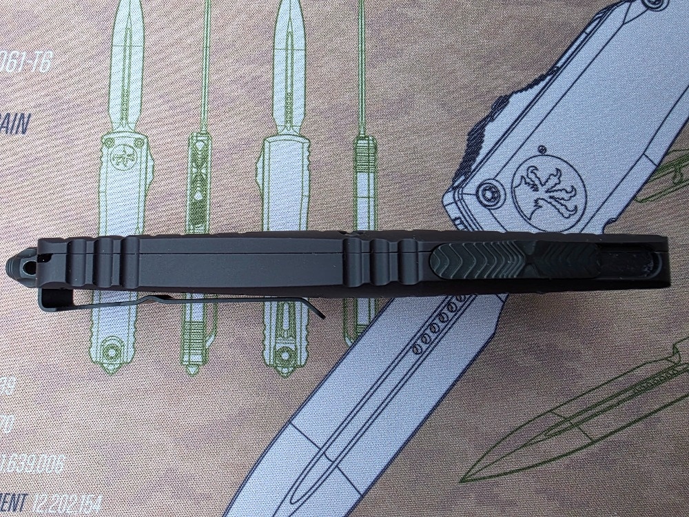 Microtech Combat Troodon Delta Frag Shadow Tanto - 3