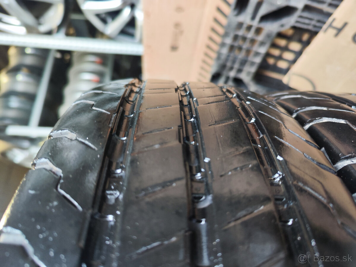 Letné pneu = 195/70 R15C = CONTINENTAL =2ks - 3