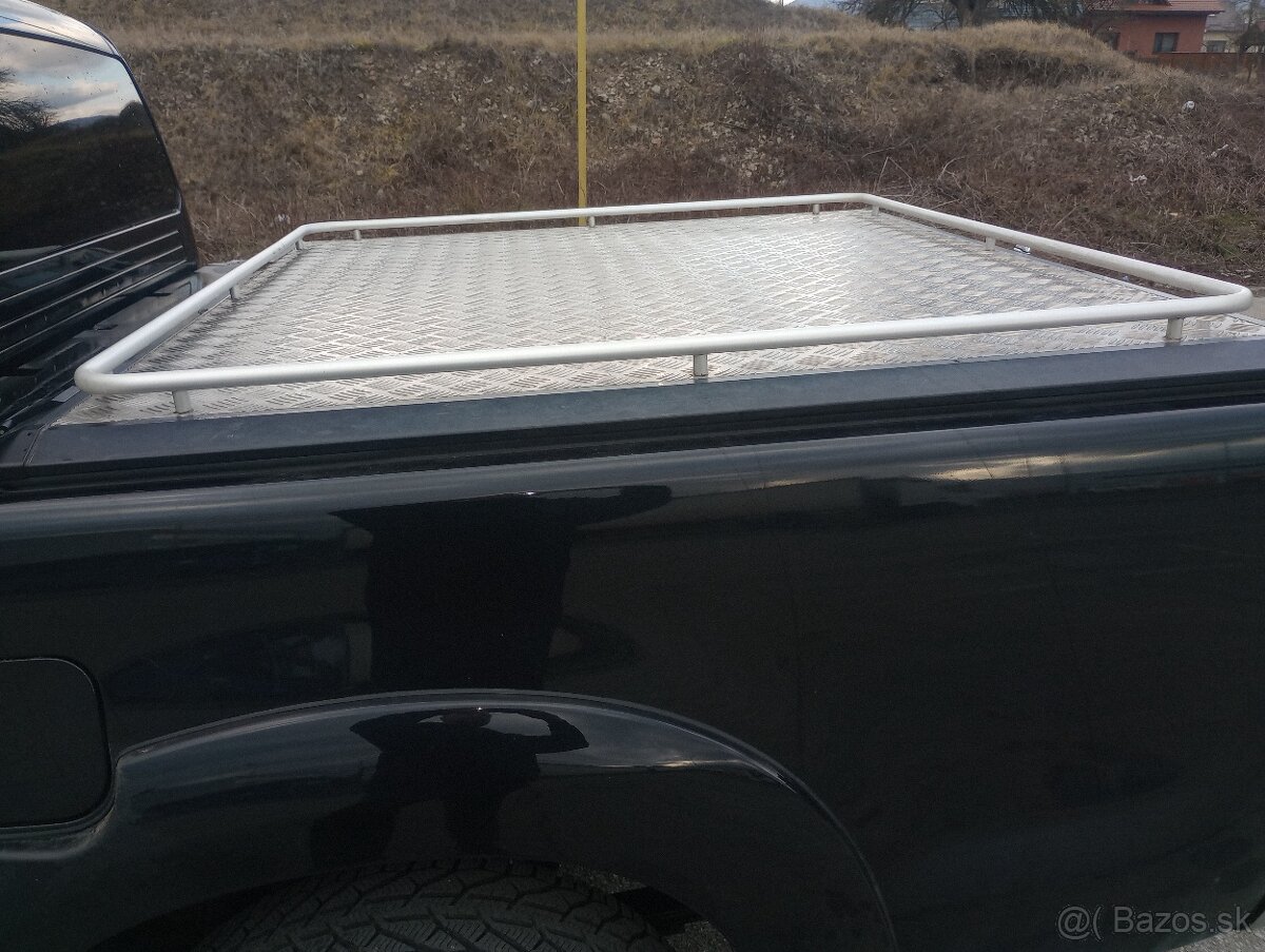 Toyota Hilux 3,0