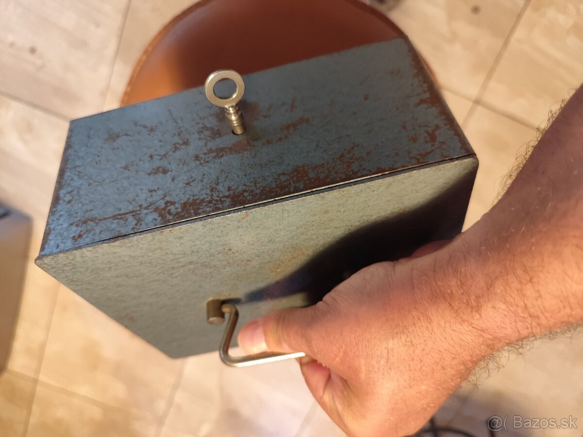 Prirucna pokladnicka - 3