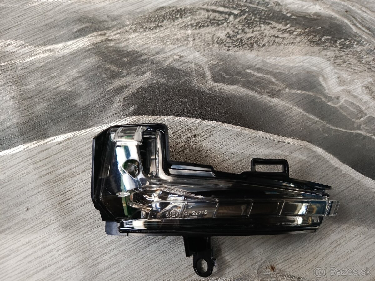 Smerovka spätného zrkadla Skoda Superb lll - 3