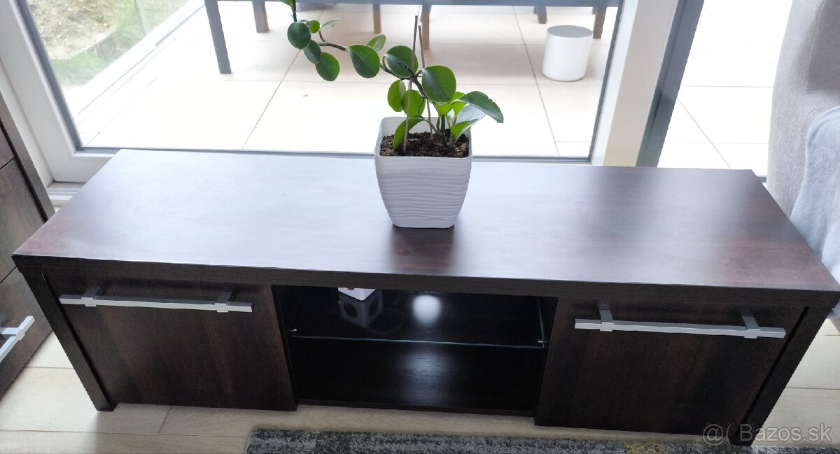 Obývačkova zostáva - 3