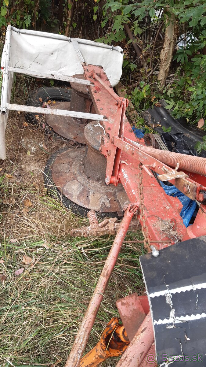 Bubnová Kosačka 165 za traktor funkčná - 3