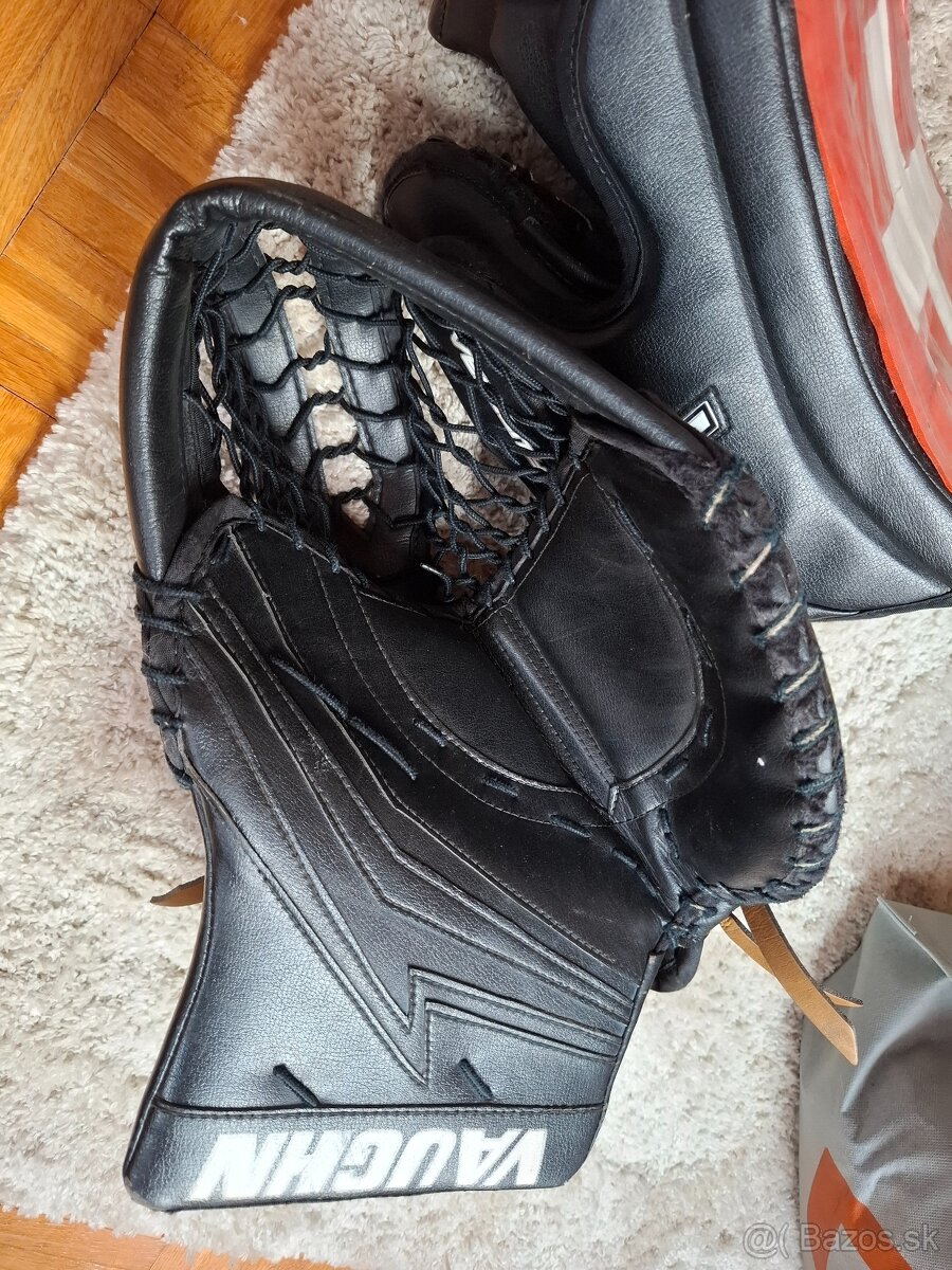 Vaughn lapacka a vyrazacka - 3